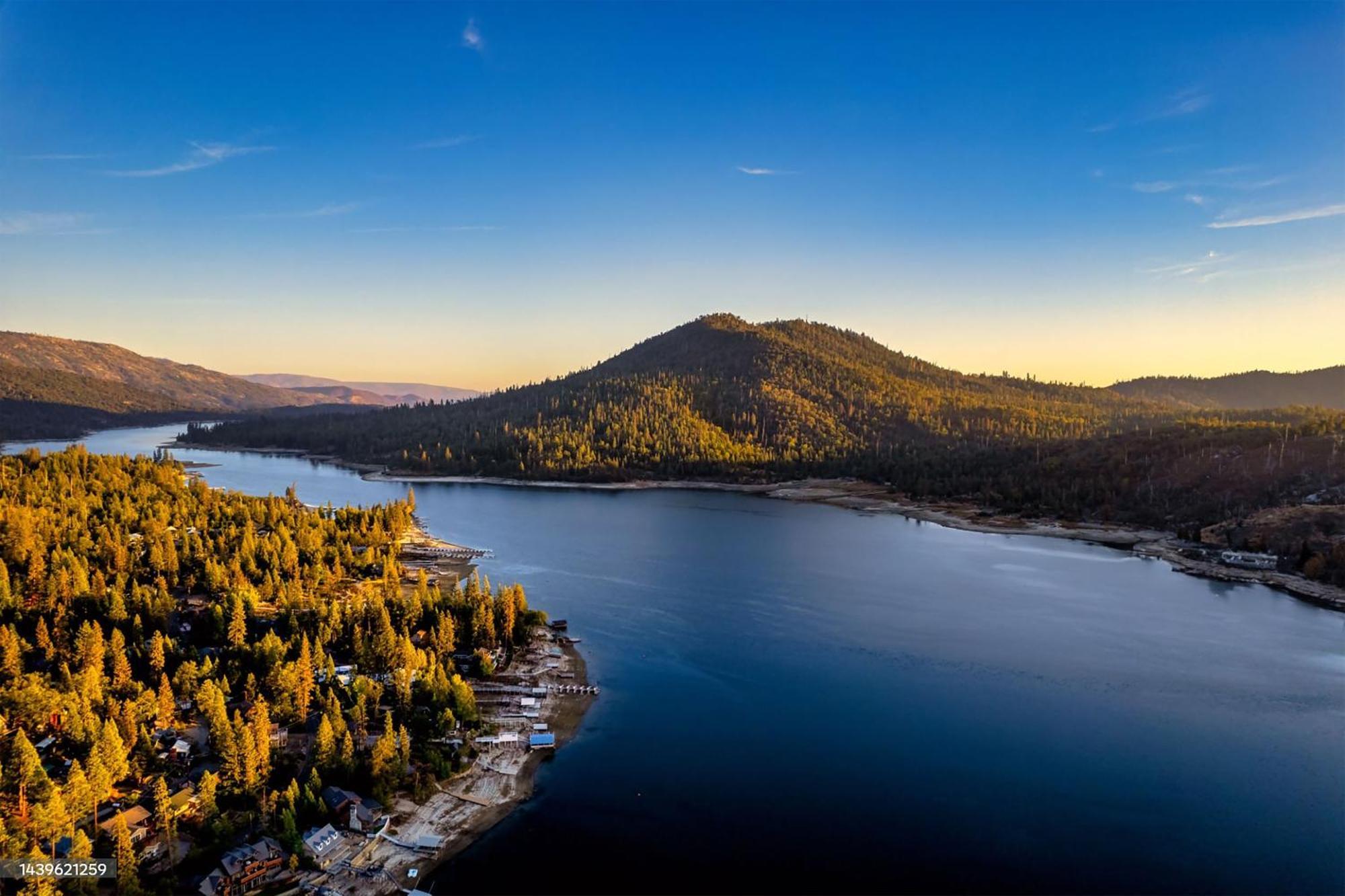 Вилла High End A-Frame - Hot Tub - Awesome Views - Yosemite - Electric Vehicle Friendly - Sleeps 10 Окхерст Экстерьер фото
